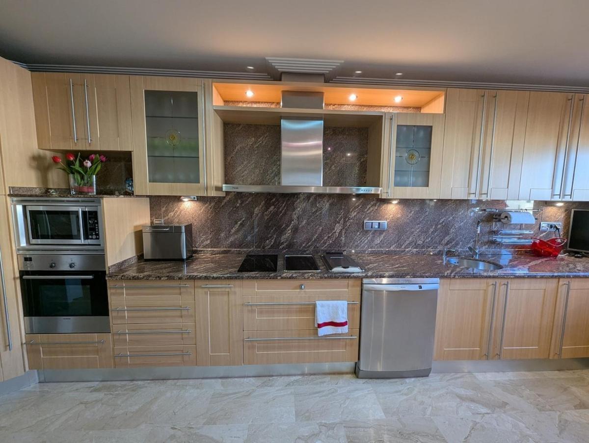 Appartamento Penthouse With Views